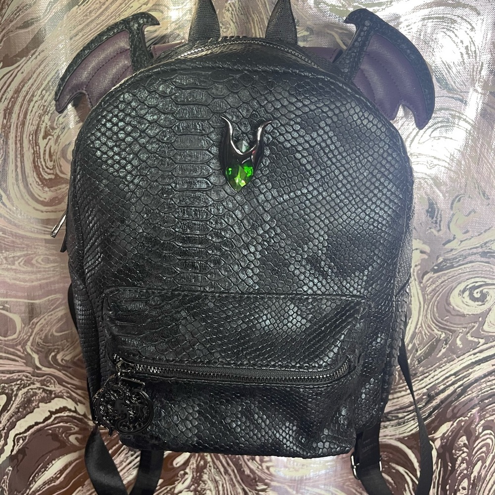 Disney villains maleficent purse💜💜💜💜